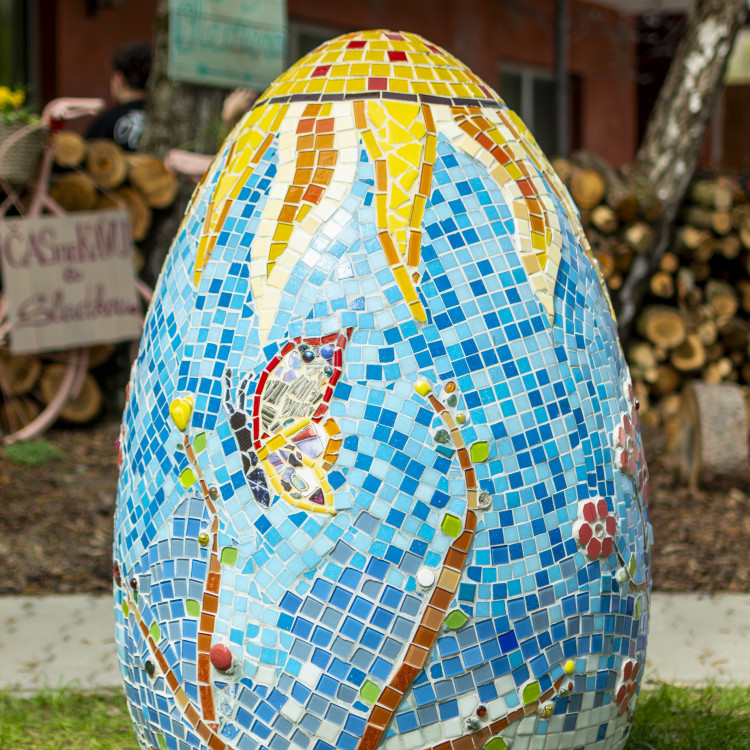 Stezka za obřími kraslicemi