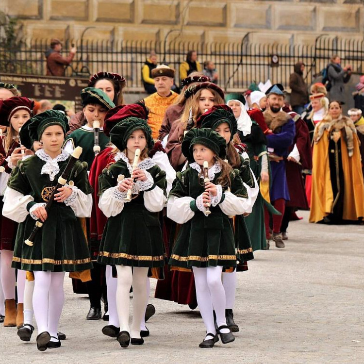 Historický průvod k zahájení zámecké sezóny 2026