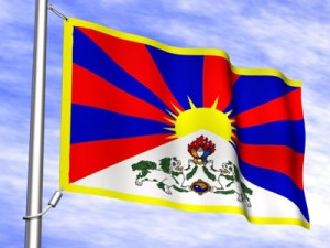 Na českobudějovické radnici vlaje tibetská vlajka