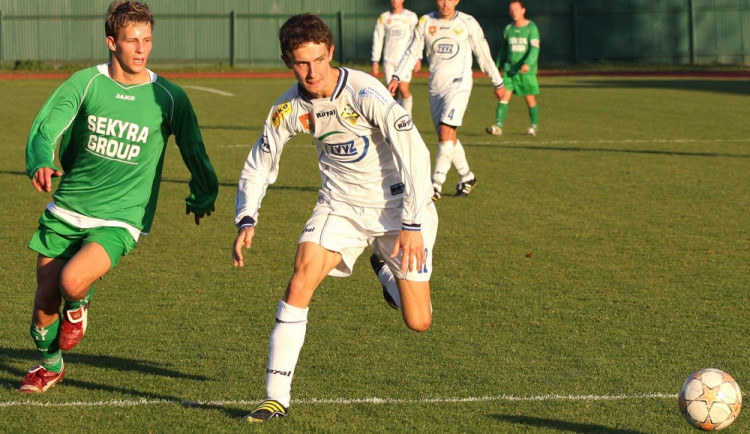 Jedinou branku Milevska proti Jankovu vstřelil Martin Málek (vpravo)