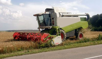 zemedelstvi_kombajn