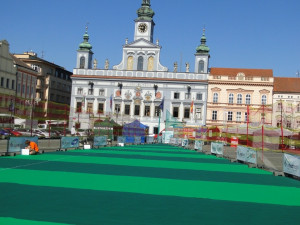 Hod mobilem - dráha