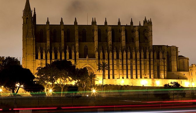 Kostel- ilustrační foto