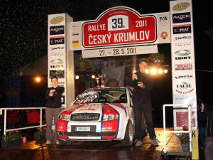 Emil Triner a Kateřina Achsová. Hvězdná posádka českokrumlovské soutěže