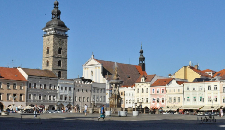 Miroslav Tetter: Za svým rozhodnutím ve věci odvolaného tajemníka si stojím.
