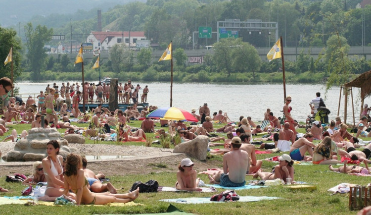 Voda v jihočeských přírodních koupalištích je vynikající, výjimkou je Orlík u Vojníkova