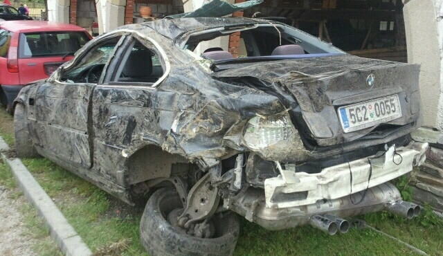 Takto dopadlo BMW po nehodě