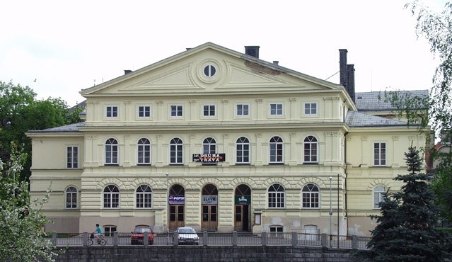 České Budějovice hledají koncepci využití kulturního domu Slavie