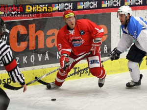 Bitkaři z úvodu třetí třetiny - Kolarz a Johnson