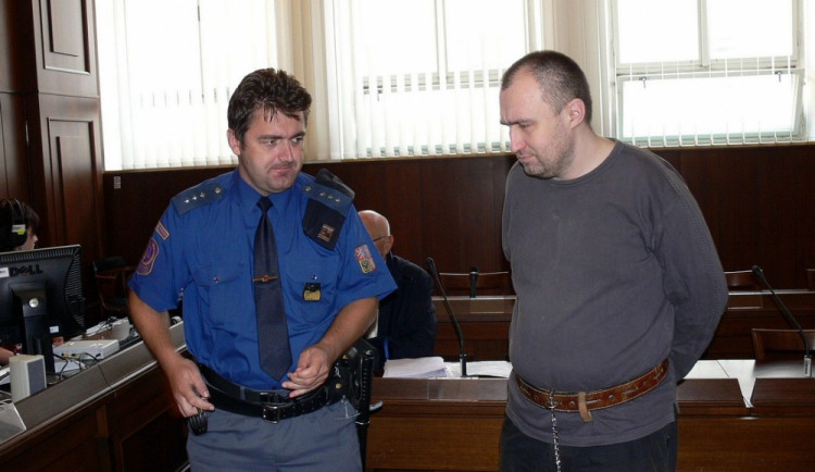 Josef Krejza před soudem