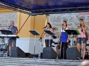 Slavnosti vína - kapela Globus