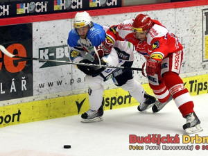 Přetlačovaná Jiřího Šimánka a Jaroslava Hlinky (zprava)