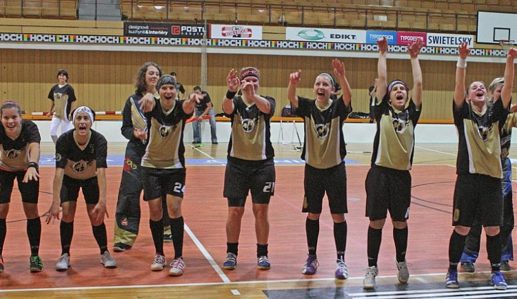 Radost domácích hráček