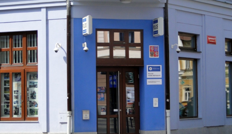 Jihočeští policisté posílí na Dušičky hlídky v okolí hřbitovů