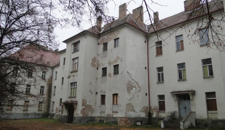 Bývalé kasárny v budějcích brzy jen v našich vzpomínkách