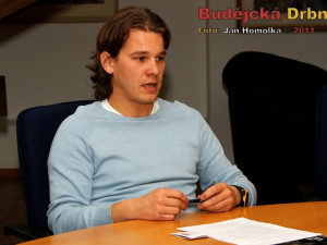 David Kovařík z pořádající agentury Chilli production nastiňuje průběh letošního adventu na českobudějovickém náměstí