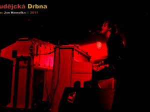 Předkapela Sunflower Caravan to pořádně rozjela už na začátku