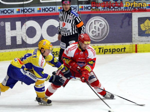 David Kuchejda přes Petra Zámorského vystřelil