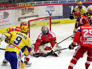 Domácí gólman Jakub Kovář opět chytal spolehlivě