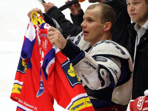 Tento dres putoval po zápase do dražby