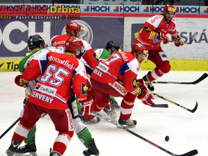 V tomto momentu to měl k puku nejblíže Jan Novák