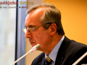 Místopředseda JUDr. Rudolf Hrubý z Ekonomické fakulty