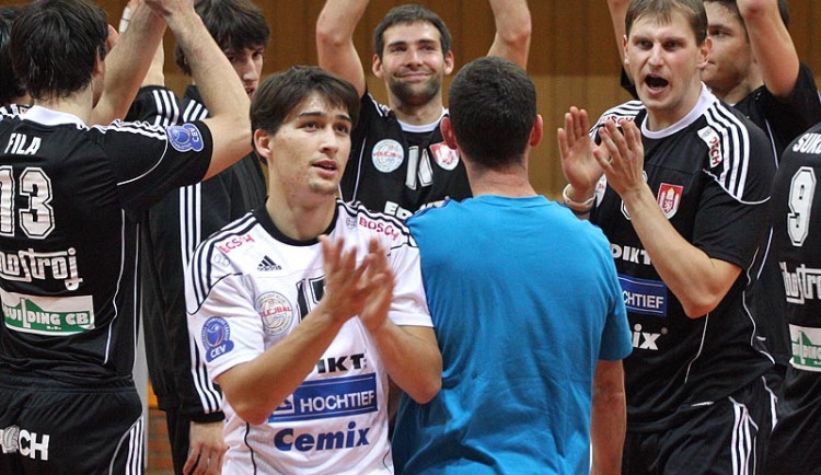 Budou se hráči Jihostroje radovat i po zápase s Unterhachingem?