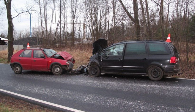 Dopravní nehoda v Branišovské ulici.