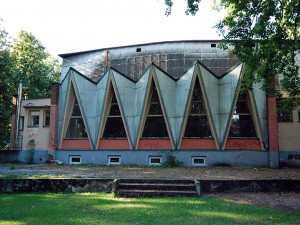 Budova bývalého K-Centra