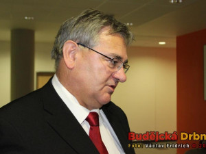 Miloslav Šolc po druhém kole volby odstoupil