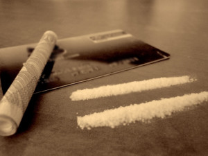 Policisté zadrželi pětici výrobců a distributorů drog