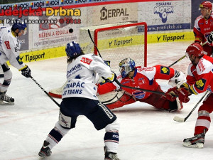 Petr Strapáč pálil mimo Kovářovu svatyni