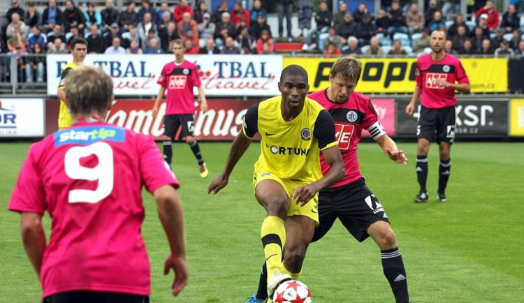 David Horejš ještě jako kapitán při zápase se Spartou