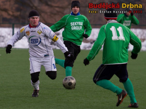 Pod zámkem se v arktickém počasí dvakrát nehrálo