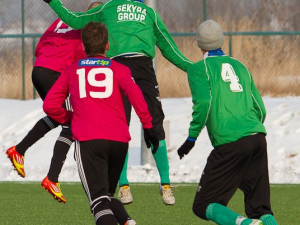 Českokrumlovská obrana se proti Dynamu nadřela. Na snímku Martin Svoboda