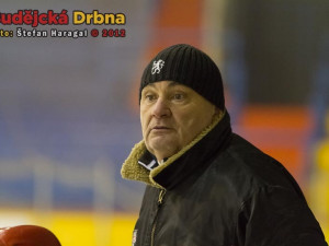 Trenér David Servisu Jiří Fedur