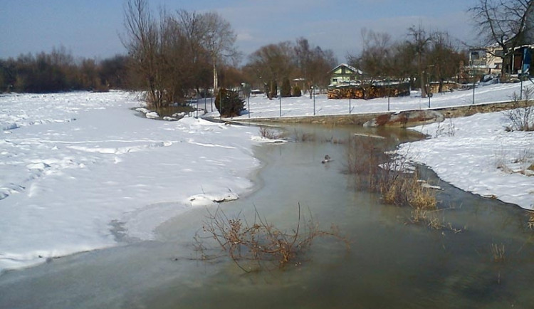 Vltava v Rožnově (14. února)