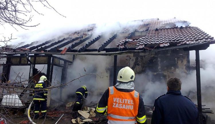 Požár rodinného domu v Libívi