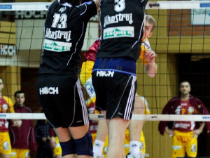 Dvojblok Tomáše Fily a Radka Macha