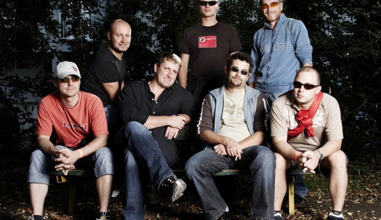 Děda Mládek Illegal Band