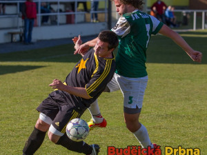 Tvrdý souboj jankovského Petra Kadlece a vodňanského Jaroslava Volmuta