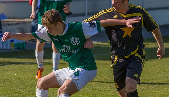 Vojtěch Bürger v souboji s Martinem Souhradou