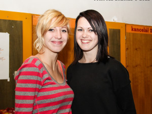 Na zápas domácích dorazili také sličné slečny