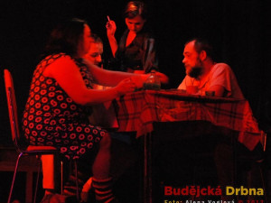 Divadelní představení Proti větru – nahniličko