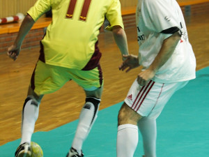 Jaromír Vorel si obíhá Jiřího Hrbáče