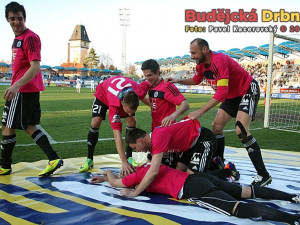 Dynamo slaví. Tři body vystřelil v poslední minutě Rudolf Otepka