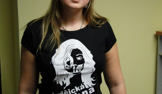 Jana Voříšková je stále ve vedení