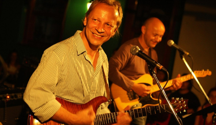 Do Café Klubu Slavie vtrhne Vltava! Vyhrajte vstupenky