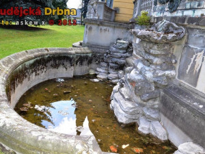 Technický stav fontány u Hardmuthovy vily
