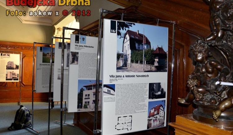 Výstava slavné vily